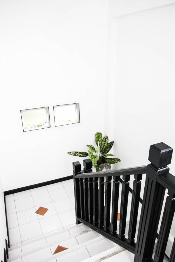 Vlodge House チエンマイ エクステリア 写真